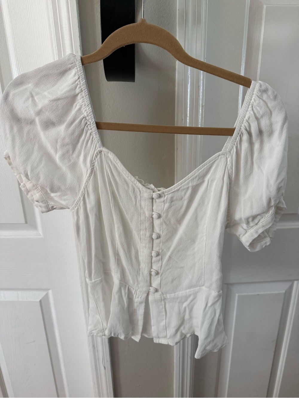 Shinestar Cream Button-Front Puff Sleeve Blouse
